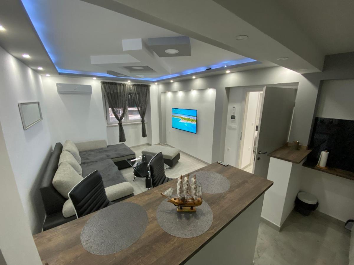 Apartment Carpe Diem Копер Экстерьер фото